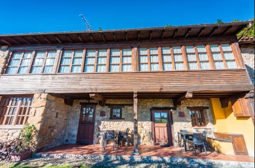 Exterior view, Casa Tenada in Pilona