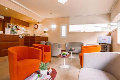 Létesítmények, Hotel Mavino in Óváros