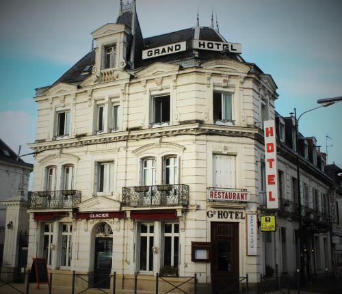 Logis Le Grand Hotel