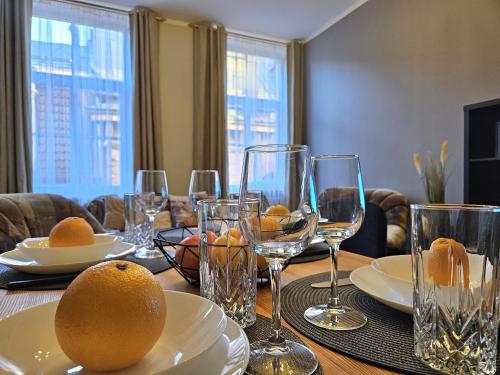 Heart of Old Riga 3 Bedroom Apartment by Dome Square, Riga (foto 4)