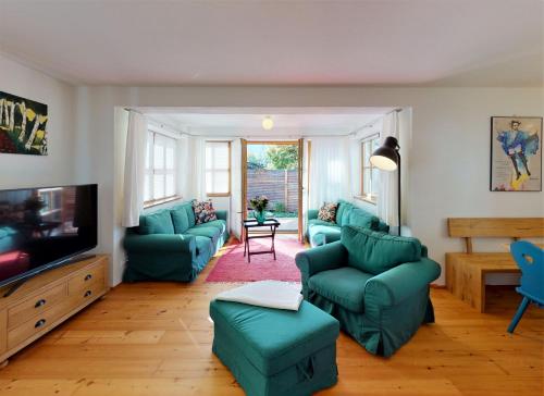 Ferienhaus im modernen Landhauscharme mit Bergblick und Garten