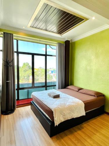 Suza Hostel in ตุมปัต