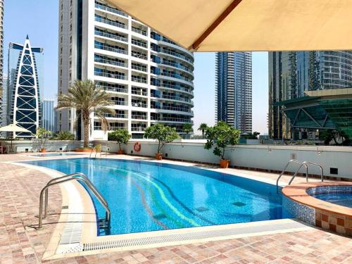 Next to METRO 1BED with Panoramic Lake View, Dubaj (fotografie 3)