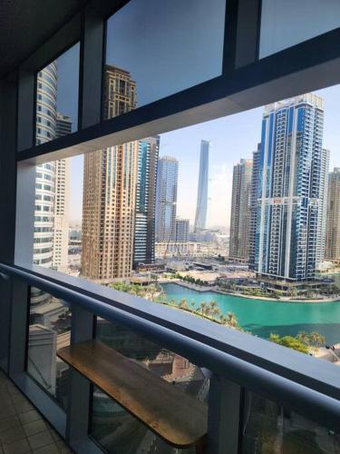 Next to METRO 1BED with Panoramic Lake View, Dubaj (fotografie 6)
