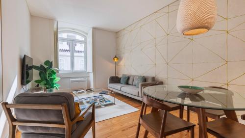 Downtown Sleek Apartment by LovelyStay, Lisbonne