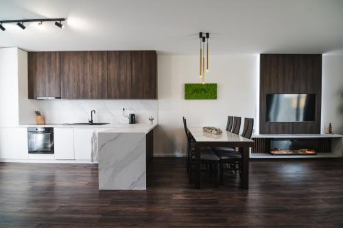 OLI Apartmán (OLI Apartman) in สตาราเลสนา