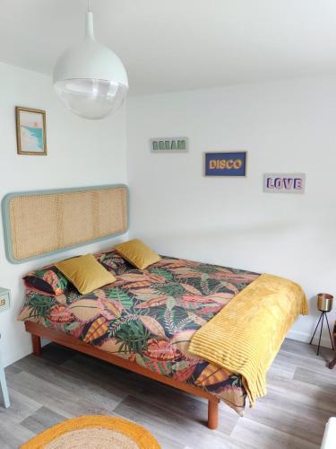 1 double bed, 1 sofa bed