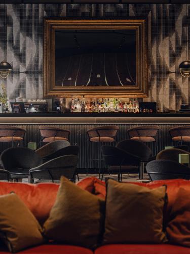 Flaner Hotel, WorldHotels Crafted – Warsaw, FL