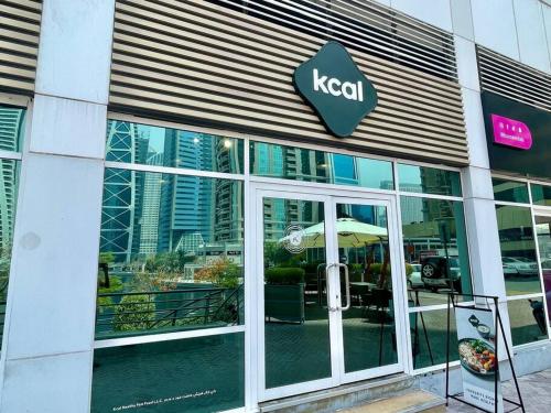 Renovated Lake Terrace Studio JLT Next to METRO!, Dubai (Foto 7)