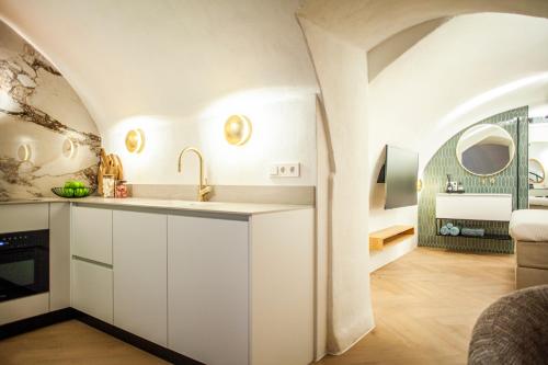 The Stork - In luxe logeren aan de Oudegracht, Centrum Utrecht, Utrecht (photo 8)