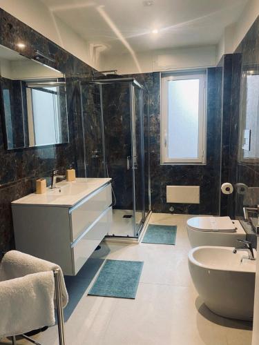 Ferdinando Royal House, Napoli (foto 4)