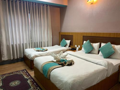 Deluxe Double or Twin Room