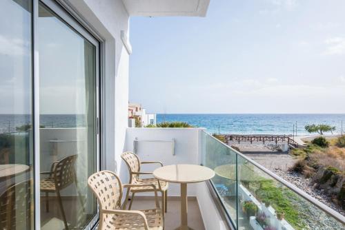 Balcony/terrace, South Coast Hotel in Makris Gialos