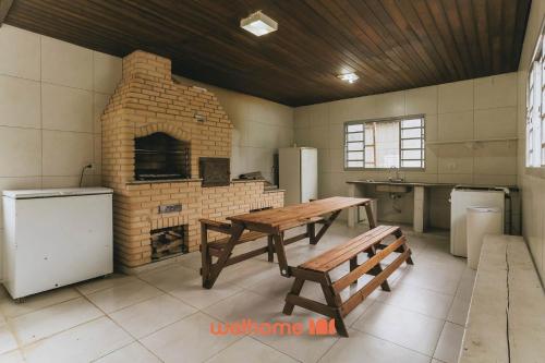 Casa em Parelheiros com Piscina e Churrasqueira in マルシラッキ