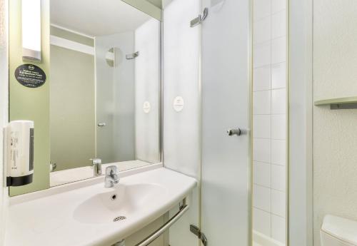 B&B HOTEL Montpellier Sud Lattes – Lattes, FL