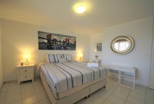 Paradera Paradise - your ultimate 5-bedroom getaway in Paradera