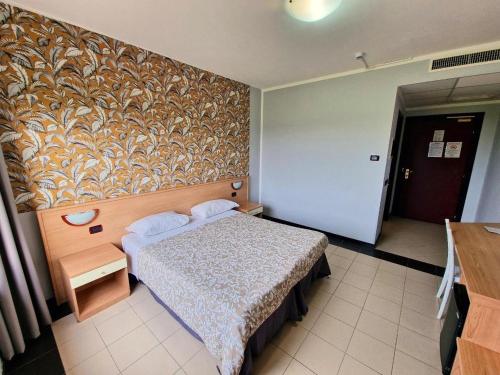 Hotel Ayri - image 2