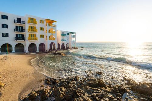 Vista exterior, Club Mykonos Langebaan by First Private Stays in Mykonos