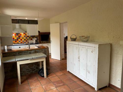 Dapur, Grande maison vue mer exceptionnelle in Vasteville