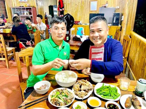 Bình Minh Homestay (Binh Minh Homestay) in Nam Pi