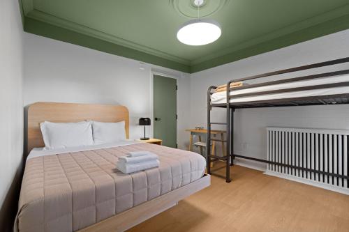 HI Halifax Heritage House Hostel in Halifax (NS)