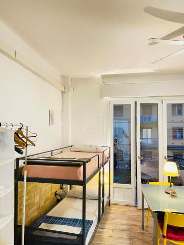 Single Bed in Mixed Dormitory Room image 6
