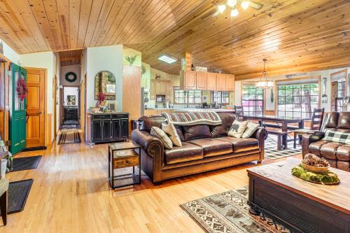 Fire Pit, Gazebo and Grill Family Cabin in Arnold!, Arnold (photo 6)