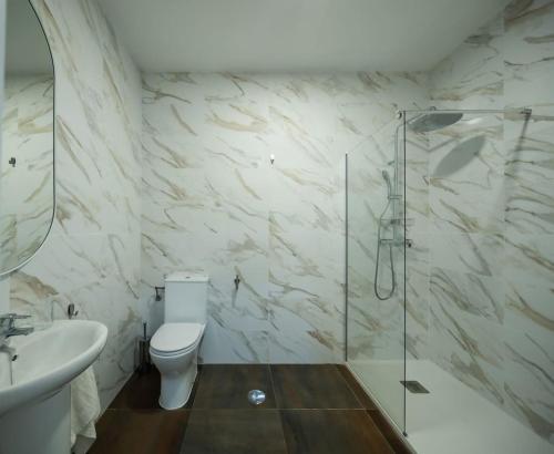 Apartment - Ground Floor image 6