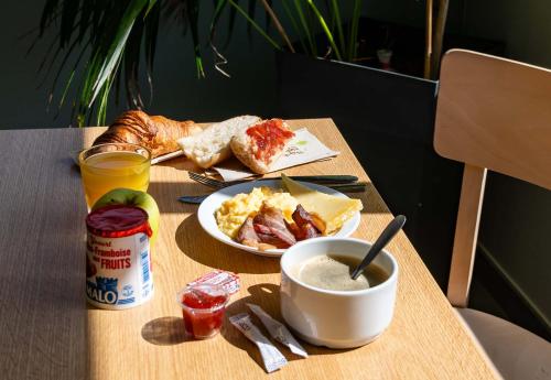 B&B Hôtel Saint-Etienne Monthieu - image 7