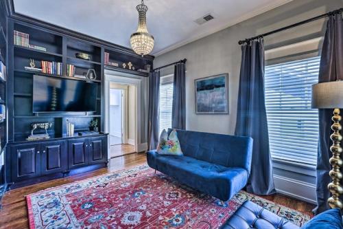 Lavish 4BR Birmingham Home with Patio, Prime Location