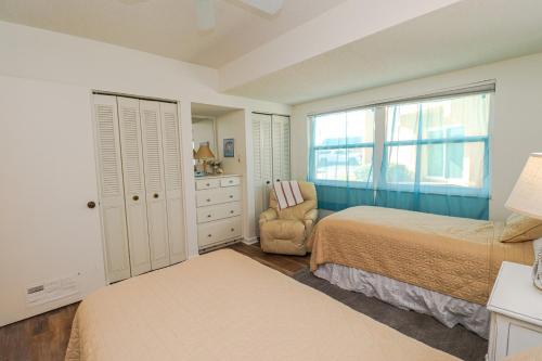 Creston House 11B - image 37