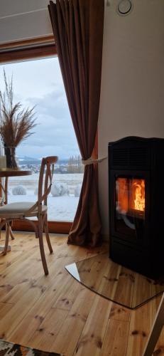 PrzyStań nad Listepką domek nowoczesna stodoła z widokiem na Tatry, Gorce i Pieniny (PrzyStan nad Listepka domek nowoczesna stodola z widokiem na Tatry, Gorce i Pieniny) in 洛普茲什納