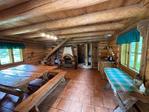 Koplimadise Palkmaja Koplimadise Palkmaja