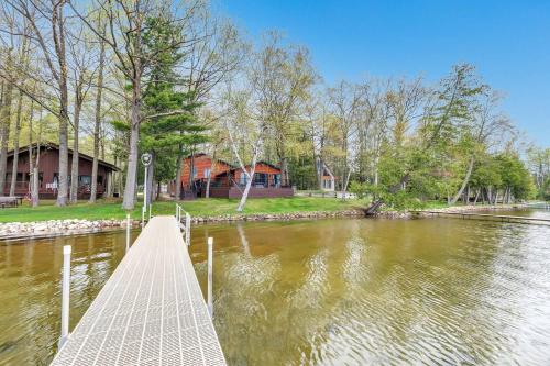 . Simply Stay Lake House