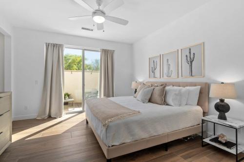 Desert Mirage by VARE 3Bd2B Loft PoolSpa Gym PGA West in La Quinta, USA