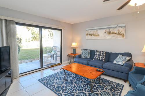 Ocean Village Club O16 - image 26