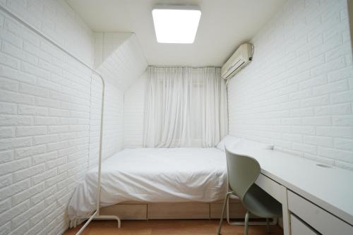 서울 중심부에 위치한 서울역 근처 대가족을 위한 숙소, 지하철1분거리,침실6개,침대10개, Seul (zdjęcie 10)