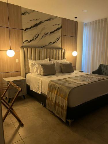 1 queen bed