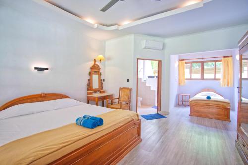 room detail thumbnail 0