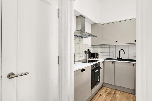 Contemporary Oasis in Paddington