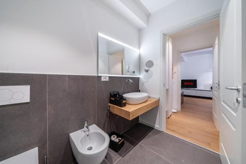 Casa Veronica in Via Leoncino, Verona (fotografie 8)