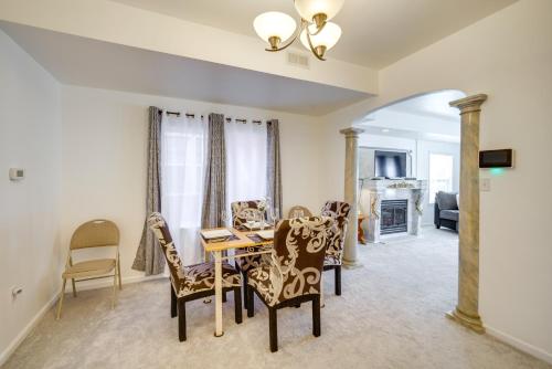 Eclectic Atlantic City Home about 1 Mi to Casinos! in Atlantic City, USA