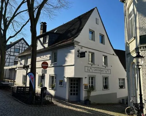 Pension Café Eisgold in Ratingen, Deutschland