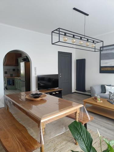 Modern Triplex 140m2 - 4 bedrooms, 1 living room & 2 bathrooms - 8 people in Brussels city, Brüssel (Foto 10)
