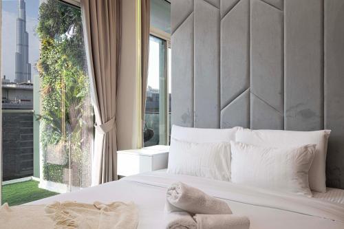 Burj Khalifa View 1 Bedroom Apartment With Balcony For Up To 4 Person, Dubai (Foto 5)