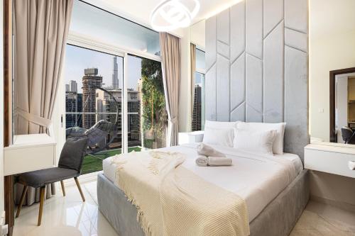 Burj Khalifa View 1 Bedroom Apartment With Balcony For Up To 4 Person, Dubai (Foto 4)