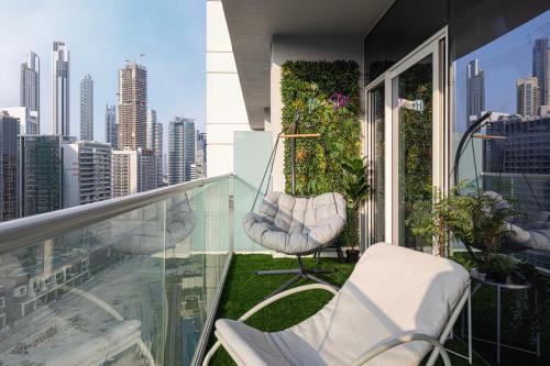 Burj Khalifa View 1 Bedroom Apartment With Balcony For Up To 4 Person, Dubai (Foto 6)