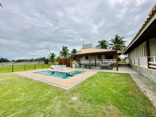 Exterior view of Casa com piscina em Estancia paraiso a beira mar