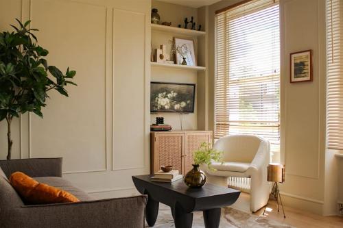 Luxury Flat in the Heart of London, London (photo 9)