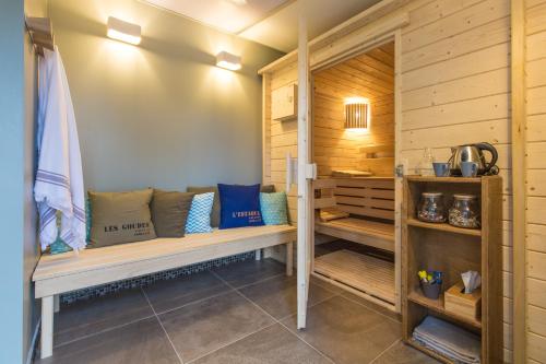 Sauna, Hotel 96 in Baumettes